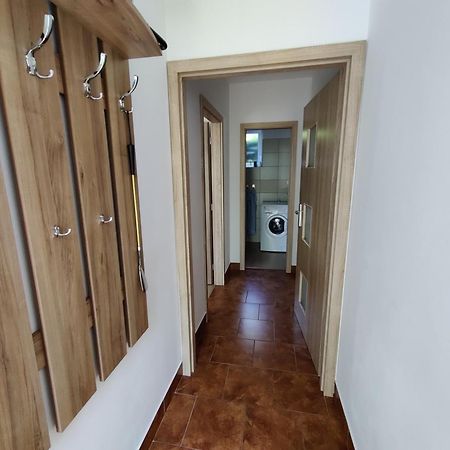 Apartman Pod Lipou - Samostatny Objekt Jaromer Exterior photo